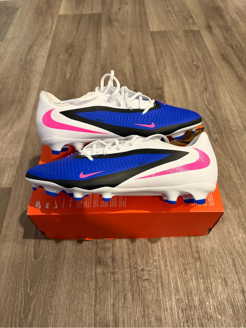 Nike Phantom 6 Low Acad FG/M Soccer Cleats - Racer Blue / Pink / White size 12